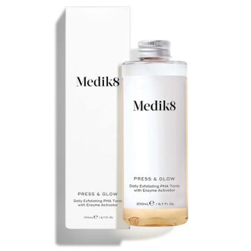 Medik8 Press Glow Tonico Exfoliante Recarga 200ml Medik8 Press Glow Tonico Exfoliante Recarga 200ml